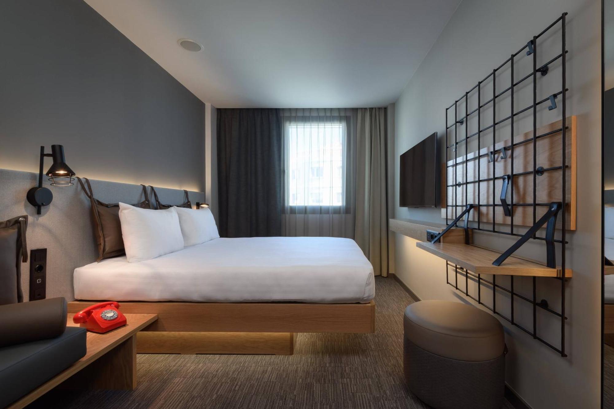 Moxy Lisbon City Exterior foto