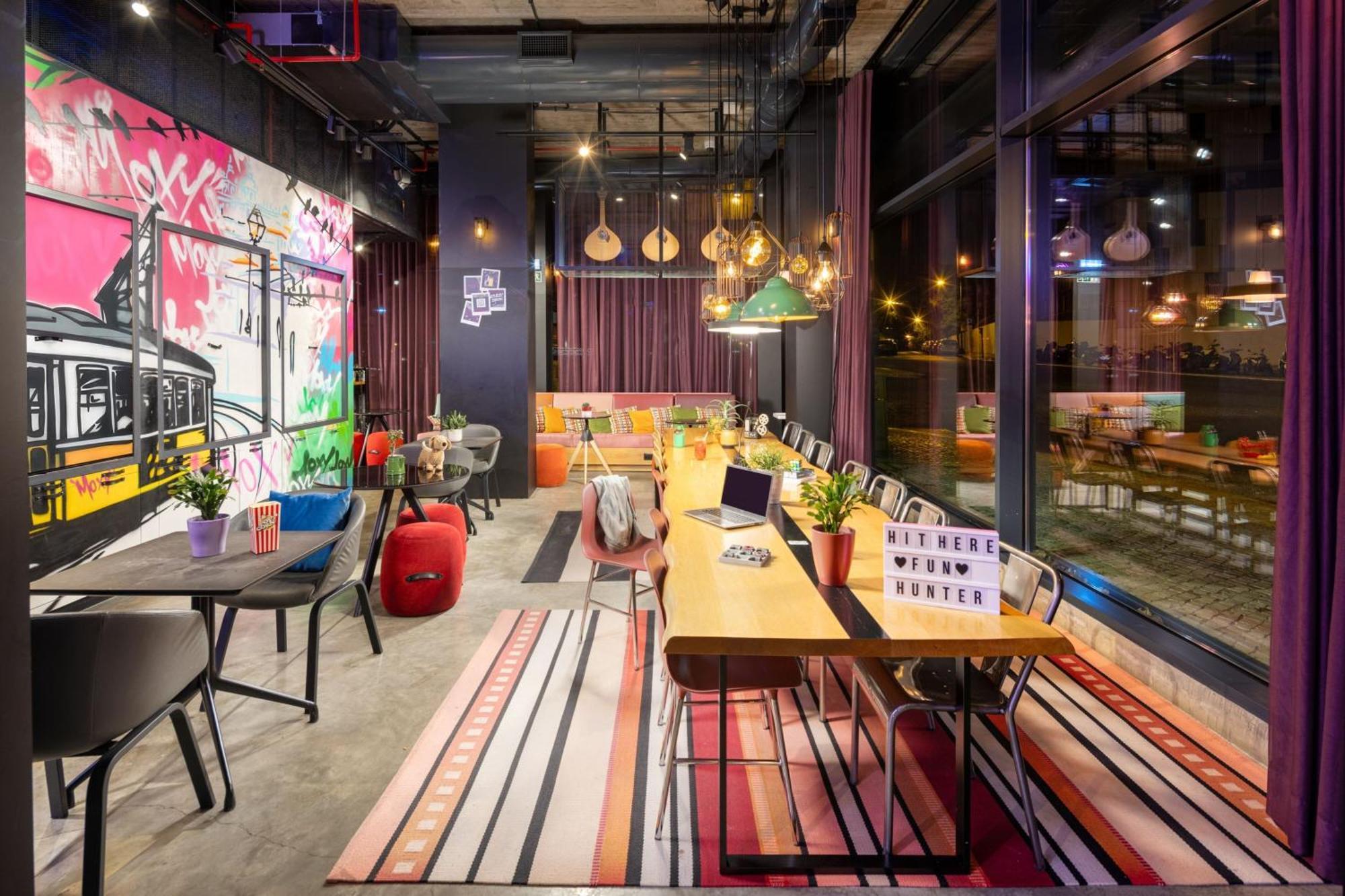 Moxy Lisbon City Exterior foto