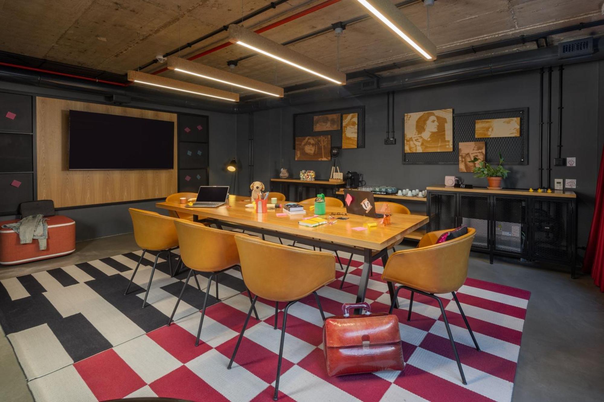 Moxy Lisbon City Exterior foto