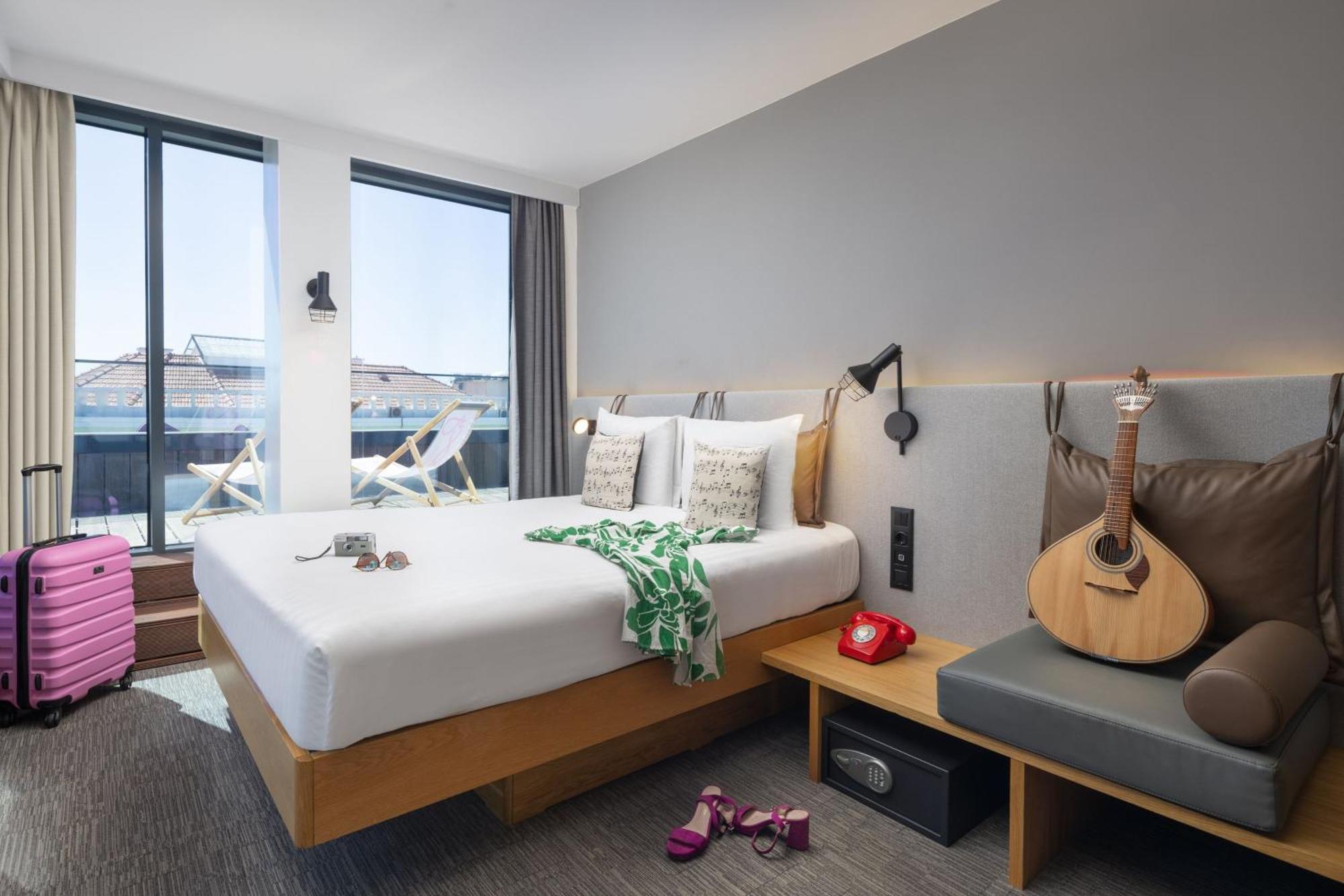 Moxy Lisbon City Exterior foto