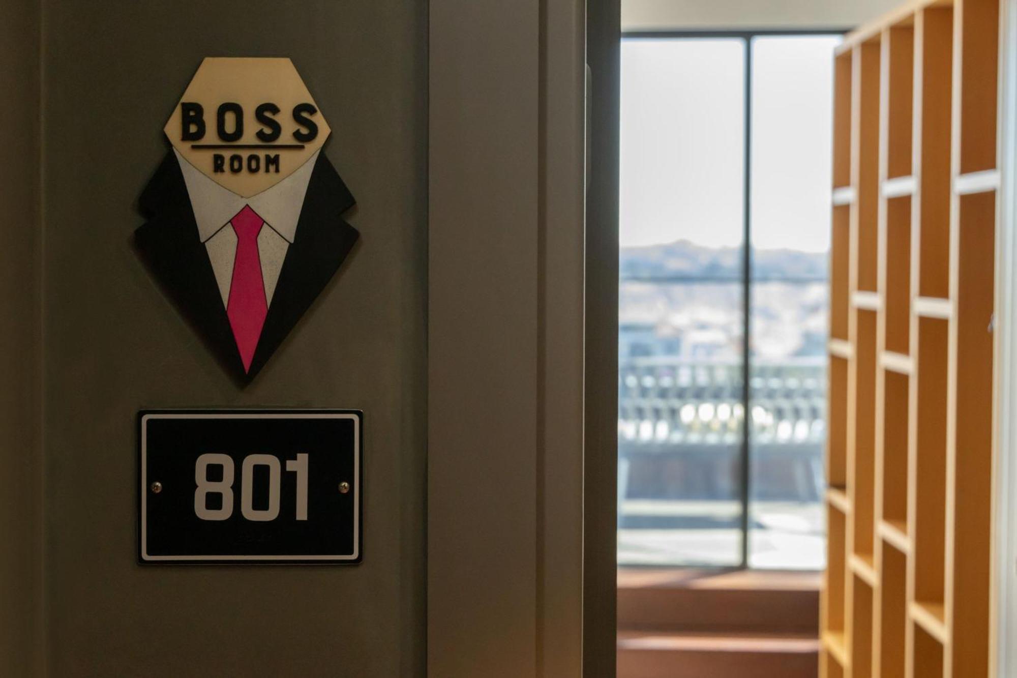 Moxy Lisbon City Exterior foto