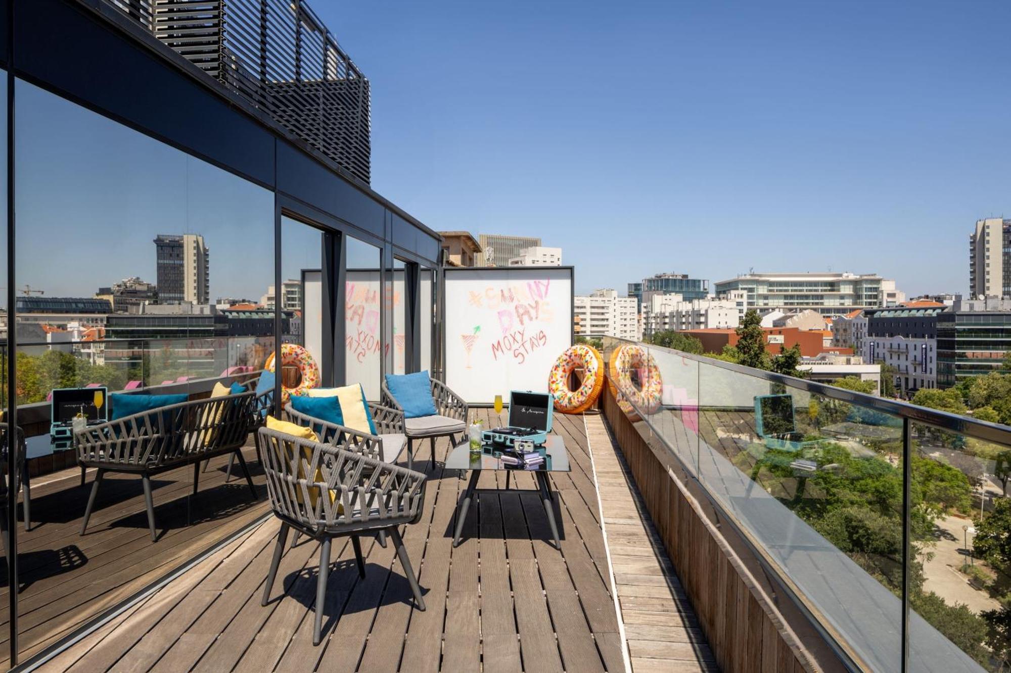 Moxy Lisbon City Exterior foto